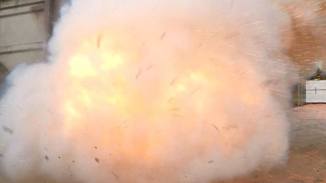 Het effect van een explosie gefotografeerd